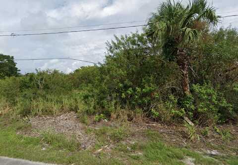 2416 42nd Street, Vero Beach, FL 32967