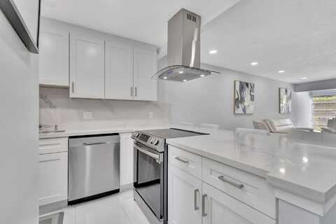 2510 Black Olive 104 Boulevard, Delray Beach, FL 33445