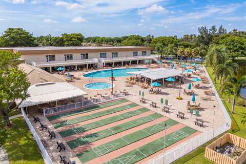 15450 Pembridge Avenue, Delray Beach, FL 33484