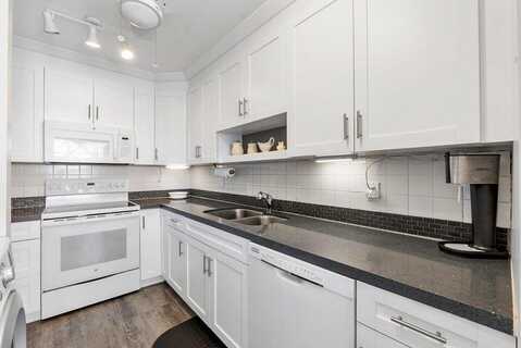2401 Del Aire Boulevard, Delray Beach, FL 33445