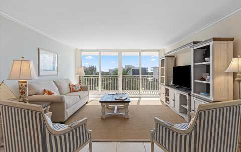 3546 S Ocean Boulevard, South Palm Beach, FL 33480