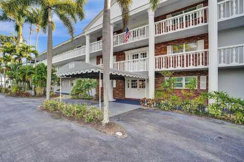 169 Atlantis Boulevard, Atlantis, FL 33462