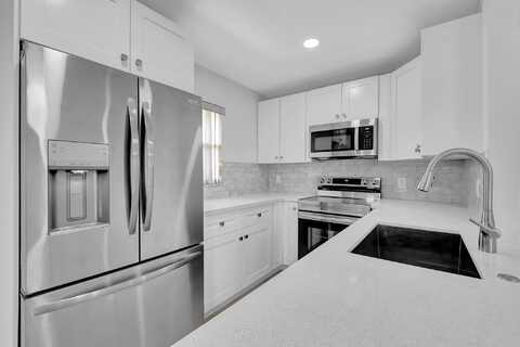 708 Monaco O, Delray Beach, FL 33446