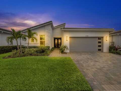 11719 SW Viridian Boulevard, Port Saint Lucie, FL 34987