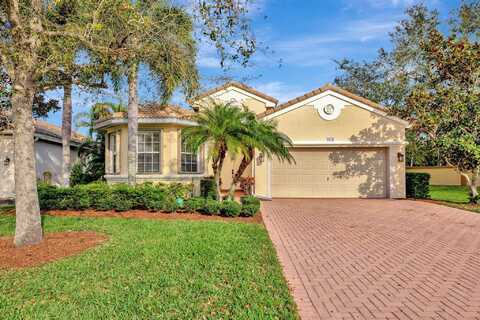 1476 SE Legacy Cove Circle, Stuart, FL 34997