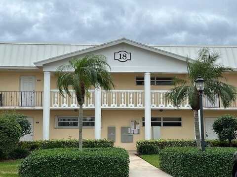 18 Colonial Club Drive, Boynton Beach, FL 33435