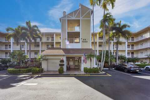 7350 Kinghurst Drive, Delray Beach, FL 33446