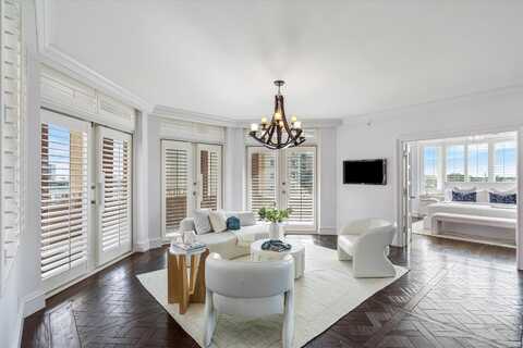 300 SE 5th Avenue, Boca Raton, FL 33432