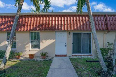 827 Salem Lane, Lake Worth, FL 33467