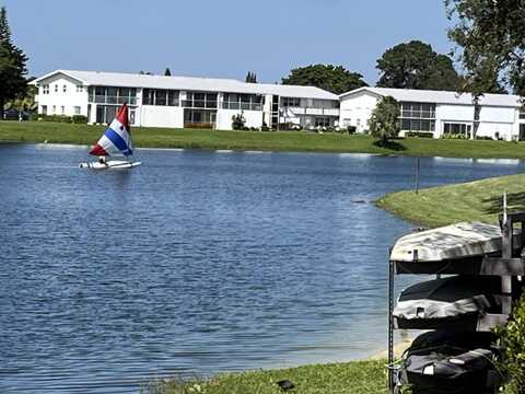 36 Norwich B, West Palm Beach, FL 33417