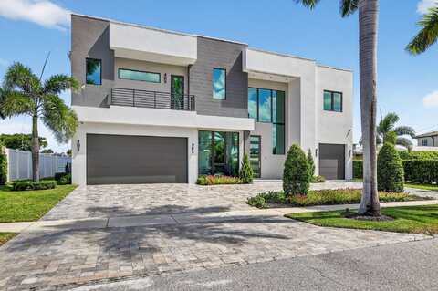 725 NE 71st Street, Boca Raton, FL 33487