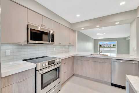 14095 Royal Vista Drive, Delray Beach, FL 33484