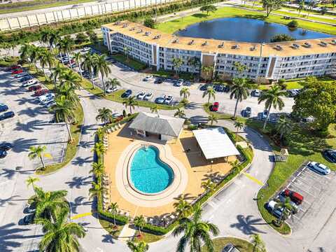 2049 Hythe C, Boca Raton, FL 33434
