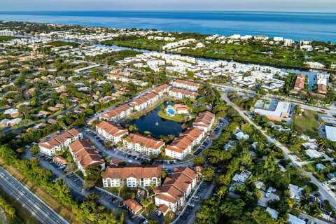 106 Villa Circle, Boynton Beach, FL 33435