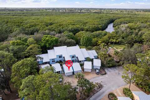 1820 SE Hideaway Circle, Port Saint Lucie, FL 34952