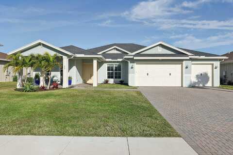 822 Hookline Circle, Loxahatchee, FL 33470