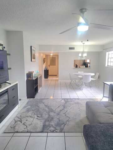 1700 Dover Road, Delray Beach, FL 33445