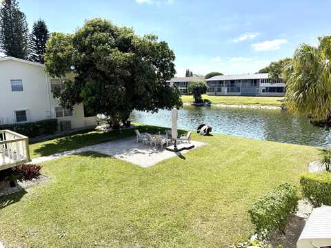93 Sheffield D, West Palm Beach, FL 33417