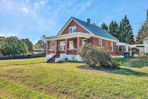 65 Hillcrest ST, Blue Ridge, VA 24064