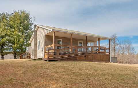 2448 Kyle Weeks RD SW, Willis, VA 24380