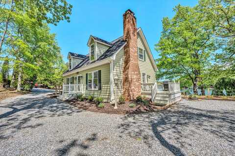 126 Tradewind TER, Huddleston, VA 24104