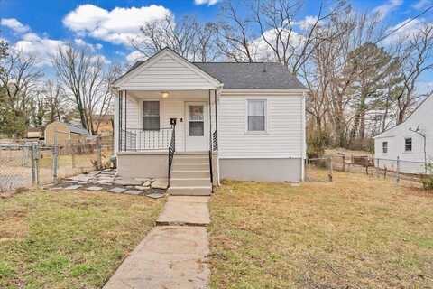 3222 Plantation RD NE, Roanoke, VA 24012