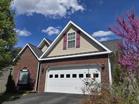 4301 William CT, Roanoke, VA 24018