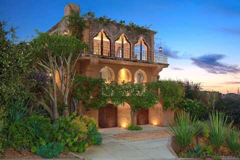 7604 Country Club Drive, La Jolla, CA 92037