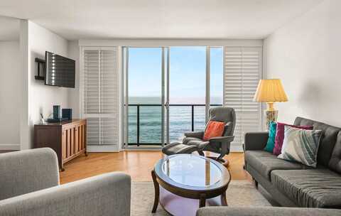909 Coast Blvd unit: 21, La Jolla, CA 92037