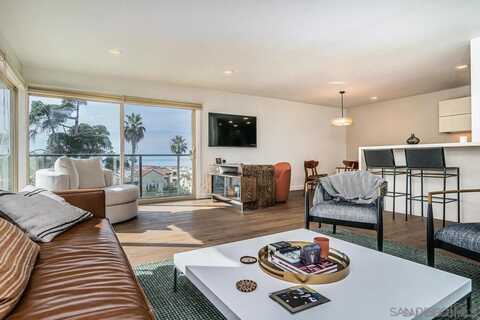 909 Coast Blvd, La Jolla, CA 92037