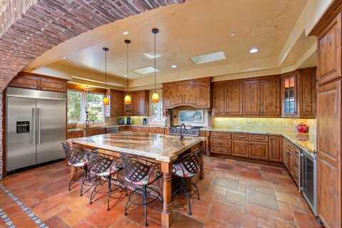 2449 Nido Aguila, Alpine, CA 91901