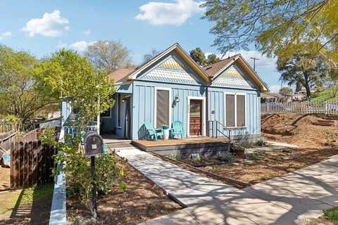 624 S Kalmia, Escondido, CA 92025