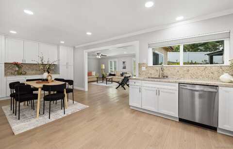 12866 SUMMERFIELD LN, Poway, CA 92064