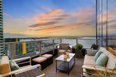 1325 Pacific Hwy, San Diego, CA 92101