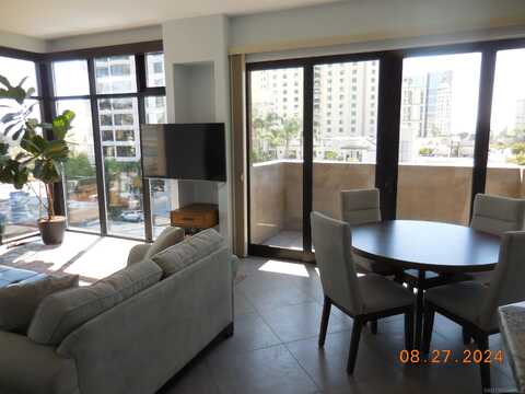 611 W G St, San Diego, CA 92101