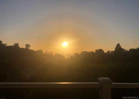 1935 Nautilus St, La Jolla, CA 92037