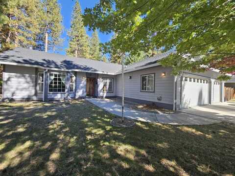 5812 Floyd Ct, Weed, CA 96094