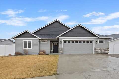 18113 E Selkirk Estates Rd, Greenacres, WA 99016