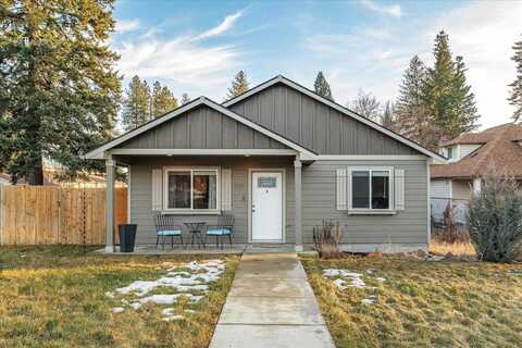 430 E B St, Deer Park, WA 99006