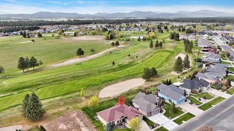 725 N Country Club Dr, Deer Park, WA 99006