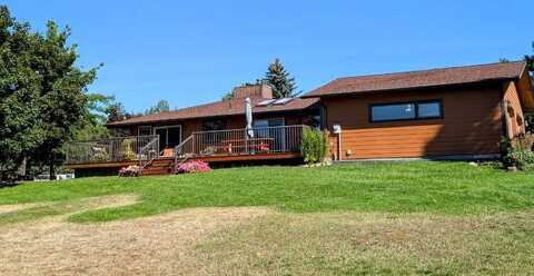 4738 Price Rd, Clayton, WA 99110