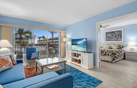 1246 Fulgur St, Sanibel, FL 33957