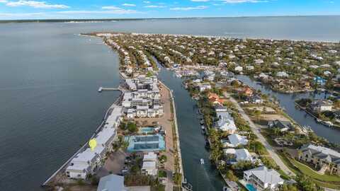 760 Sextant Dr, Sanibel, FL 33957