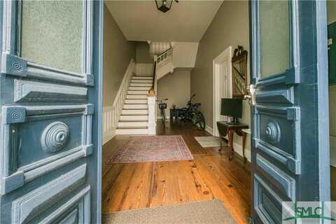 216 W Park Avenue, Savannah, GA 31401