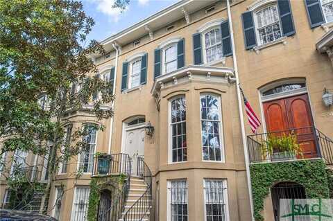 422 E Charlton Street, Savannah, GA 31401