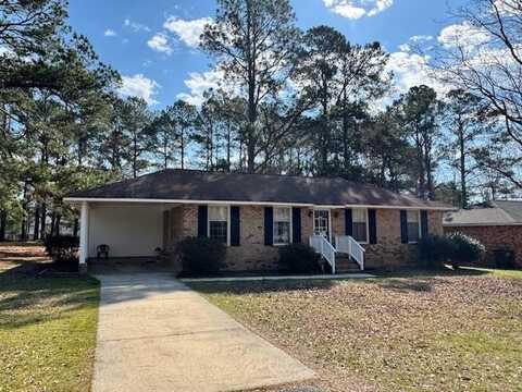 673 Woodside Drive, Manning, SC 29102