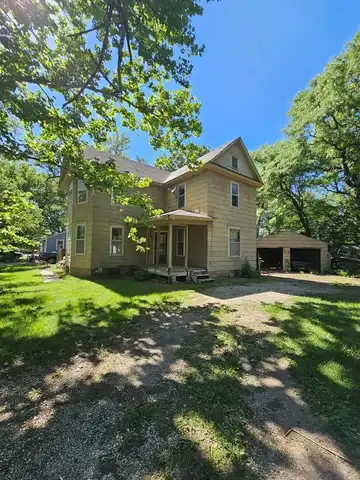 402 W Swensson, Lindsborg, KS 67456