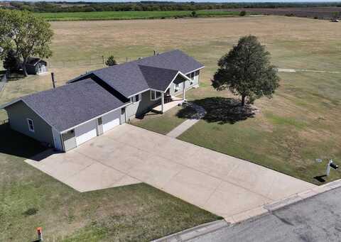 211 Evans, Ellsworth, KS 67439