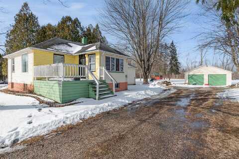 612 Horn, Pinconning, MI 48650