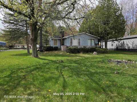 5243 Martin, Beaverton, MI 48612
